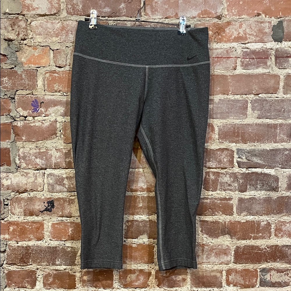 Nike capri Leggings